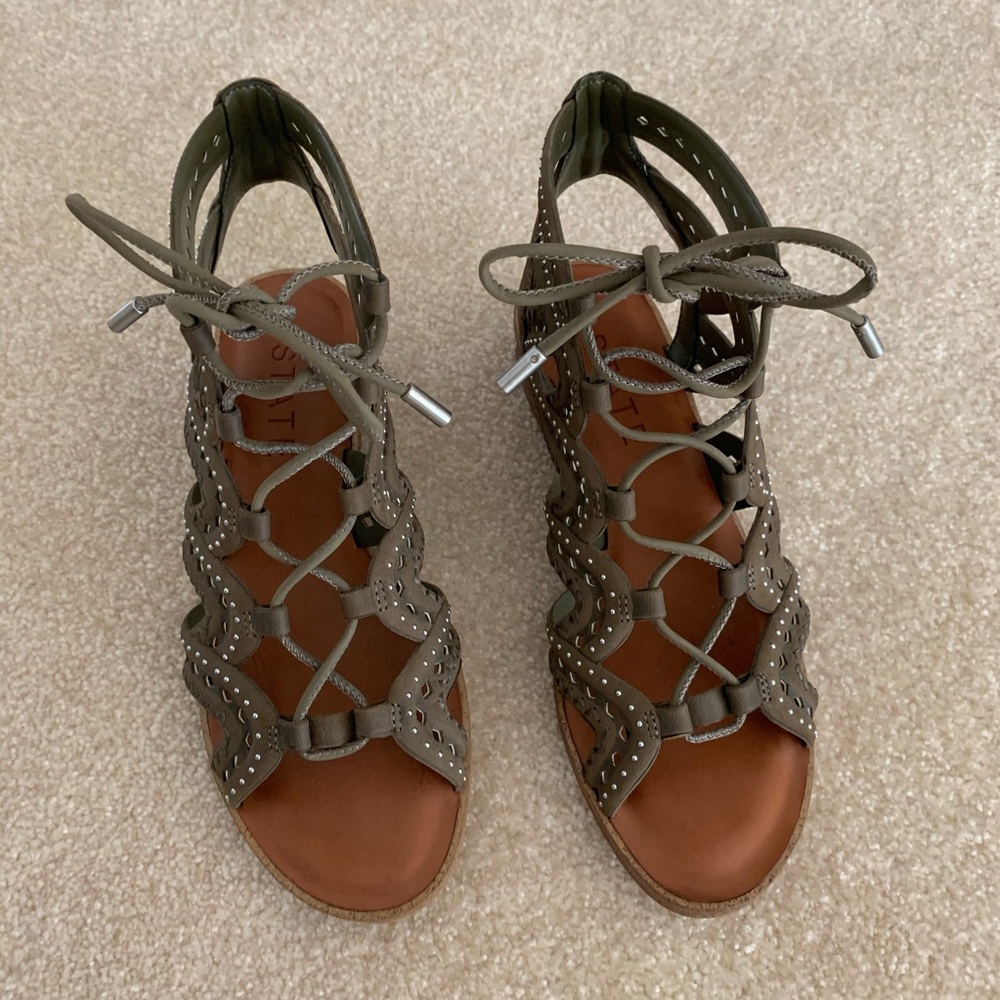 NWOB 1. State Maygan Ghillie wedge sandal - Picture 4 of 10